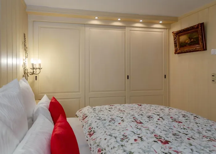 Dikstig Links Appartement